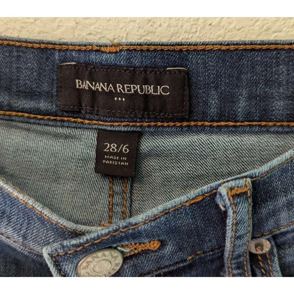 Banana Republic Shorts Men's 28/6 (29x11) Dark Wash (673)